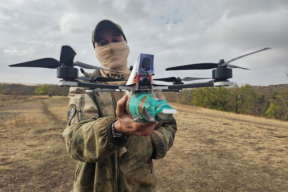 По словам военных, дроны в последнее время по своей эффективности начали превосходить даже артиллерию.