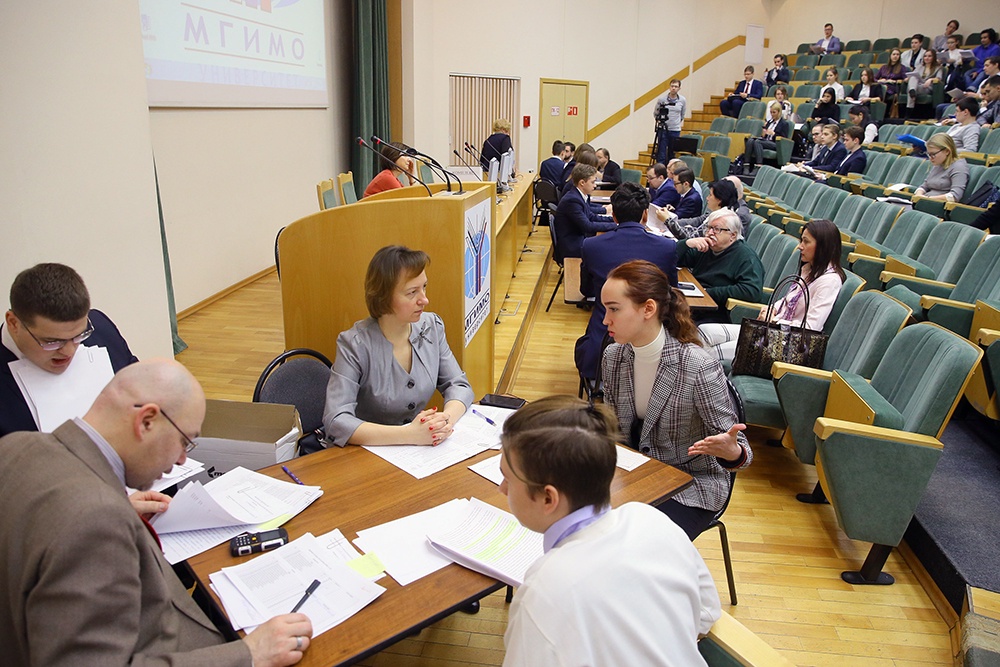 Важно помнить: олимпиадное движение существовало до всяких льгот. Подобные истории не должны бросать тень на это огромное и полезное движение.