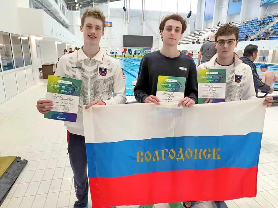Пловцы Волгодонска привезли 12 медалей