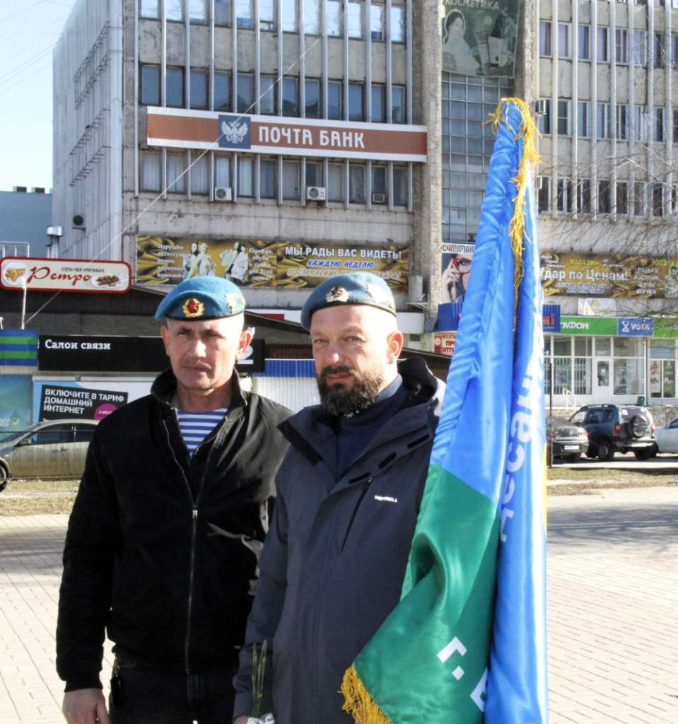 Сегодня в Волгодонске вспоминали Героя России Сергея Молодова и его боевых товарищей