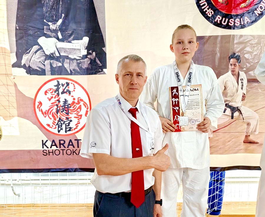 Волгодонцы стали призёрами областного турнира по каратэ