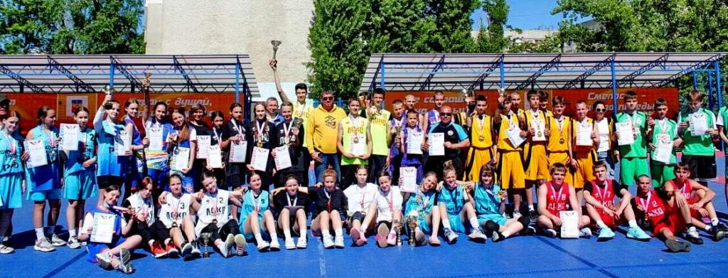 В Волгодонске прошёл финал чемпионата области по баскетболу 3х3