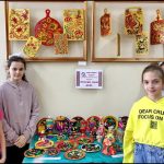 Юные художники Детской школы искусств поздравляют волгодонцев с Днём России