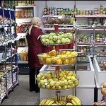 Власти России не считают нужным вводить предельные цены на продукты в рознице